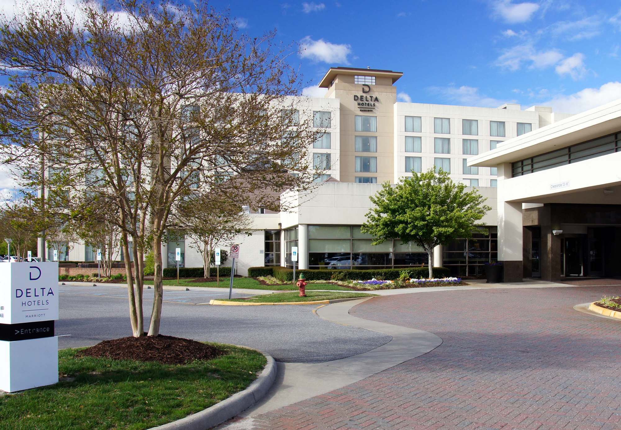 Delta Hotels By Marriott Chesapeake Norfolk Екстериор снимка