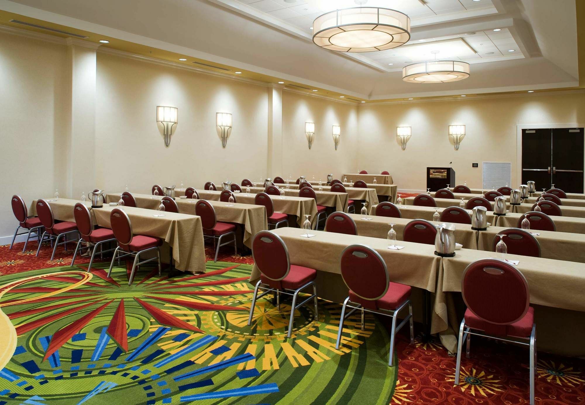 Delta Hotels By Marriott Chesapeake Norfolk Екстериор снимка