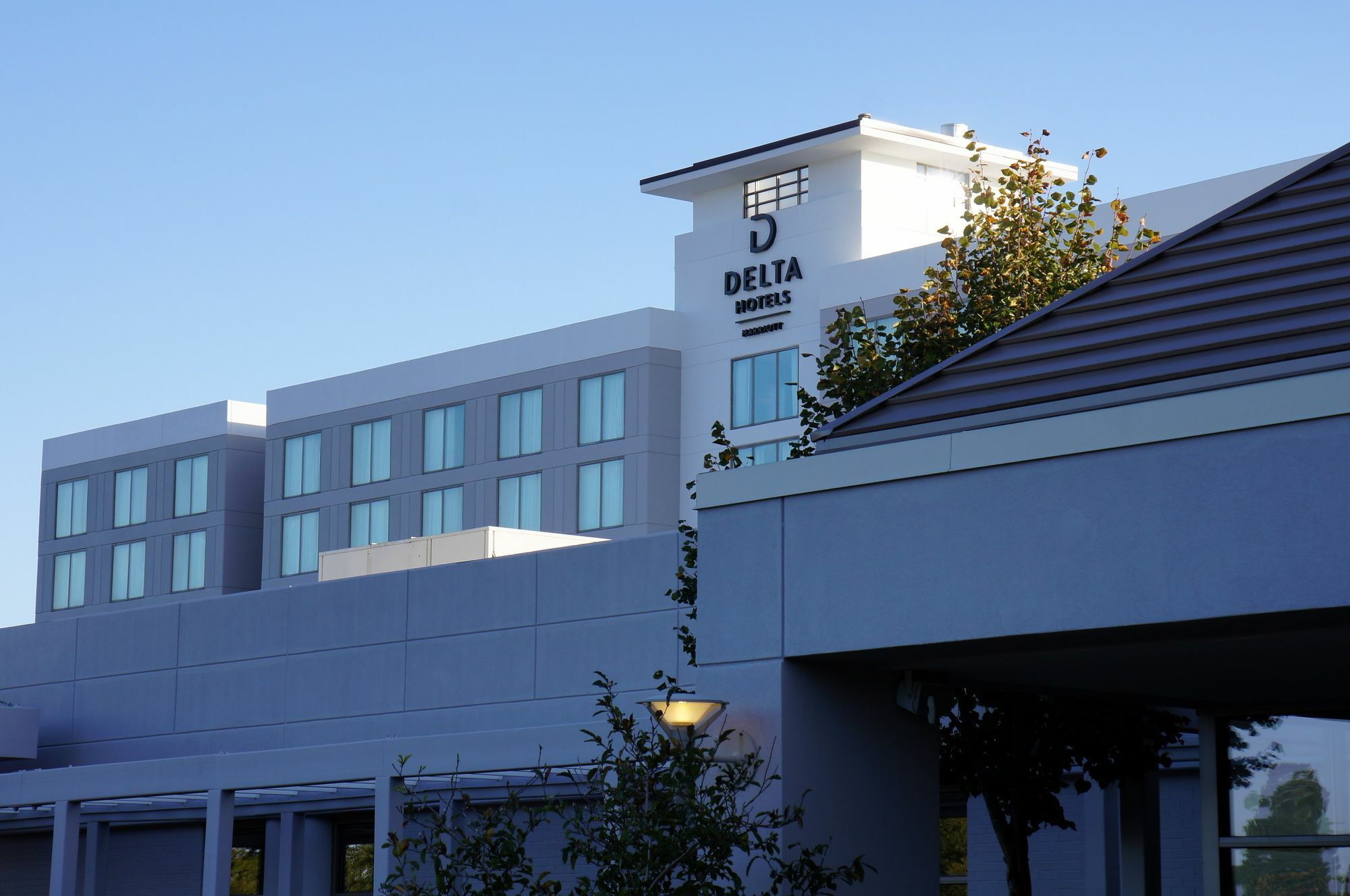 Delta Hotels By Marriott Chesapeake Norfolk Екстериор снимка